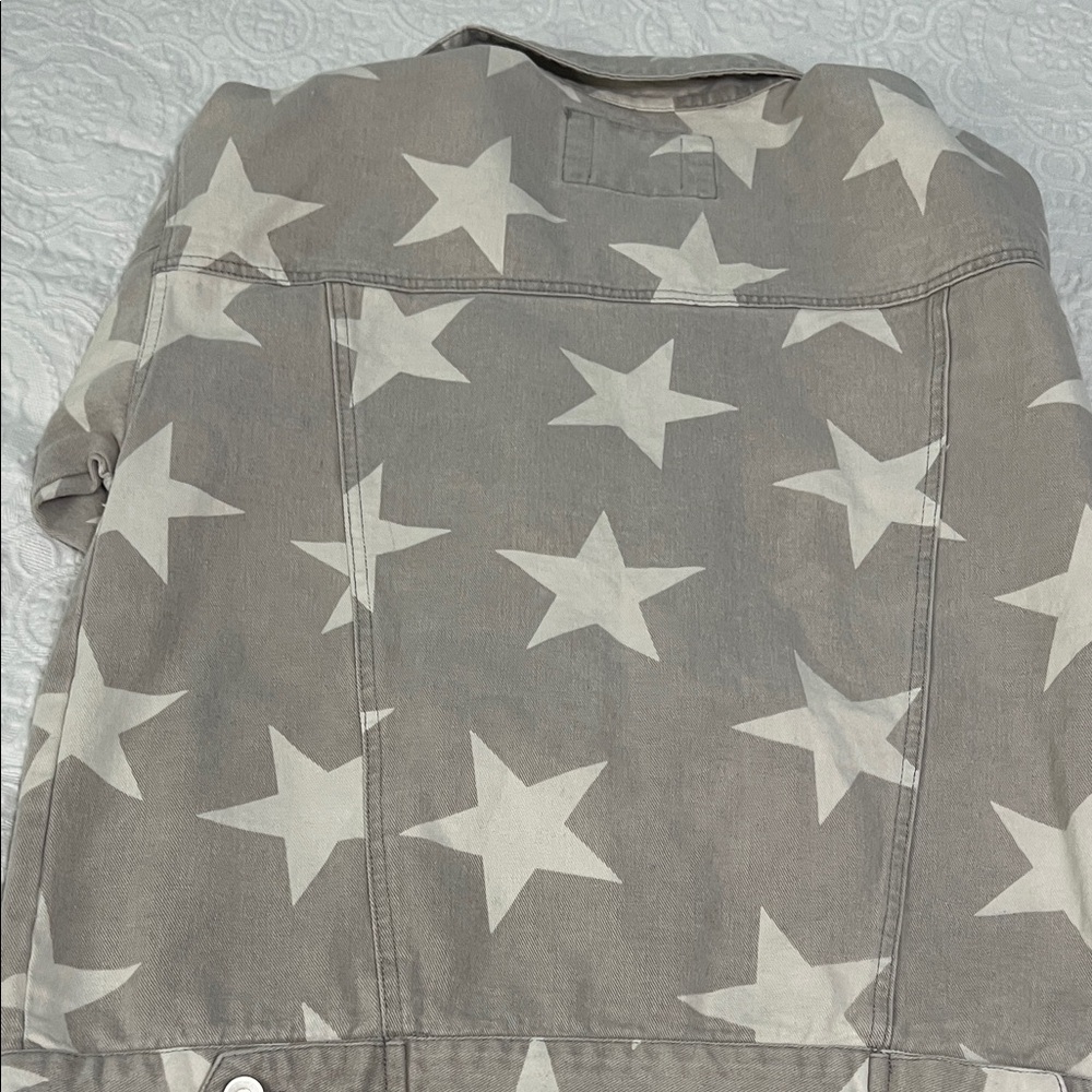 Altar'd State Gray Star Patterned Jacket - image 8